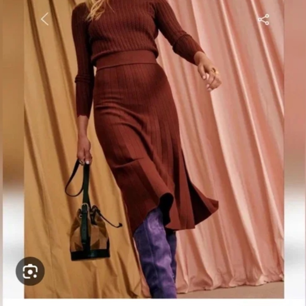 SOLD OUT & NEVER WORN NWT Sezane Flavie Midi Long Sleeve Dress - Small